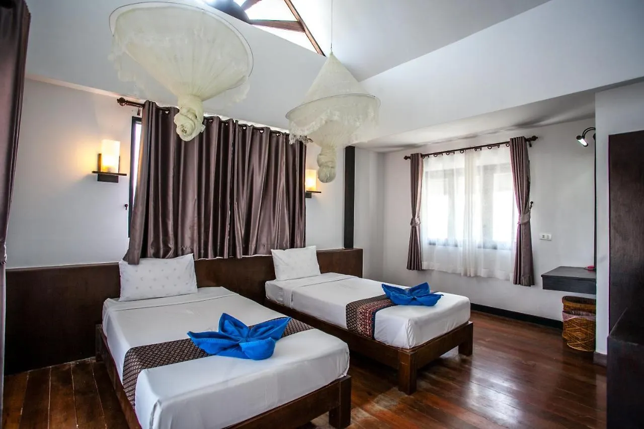 ***  Phitharom Pp Resort Phi Phi Don Thailand
