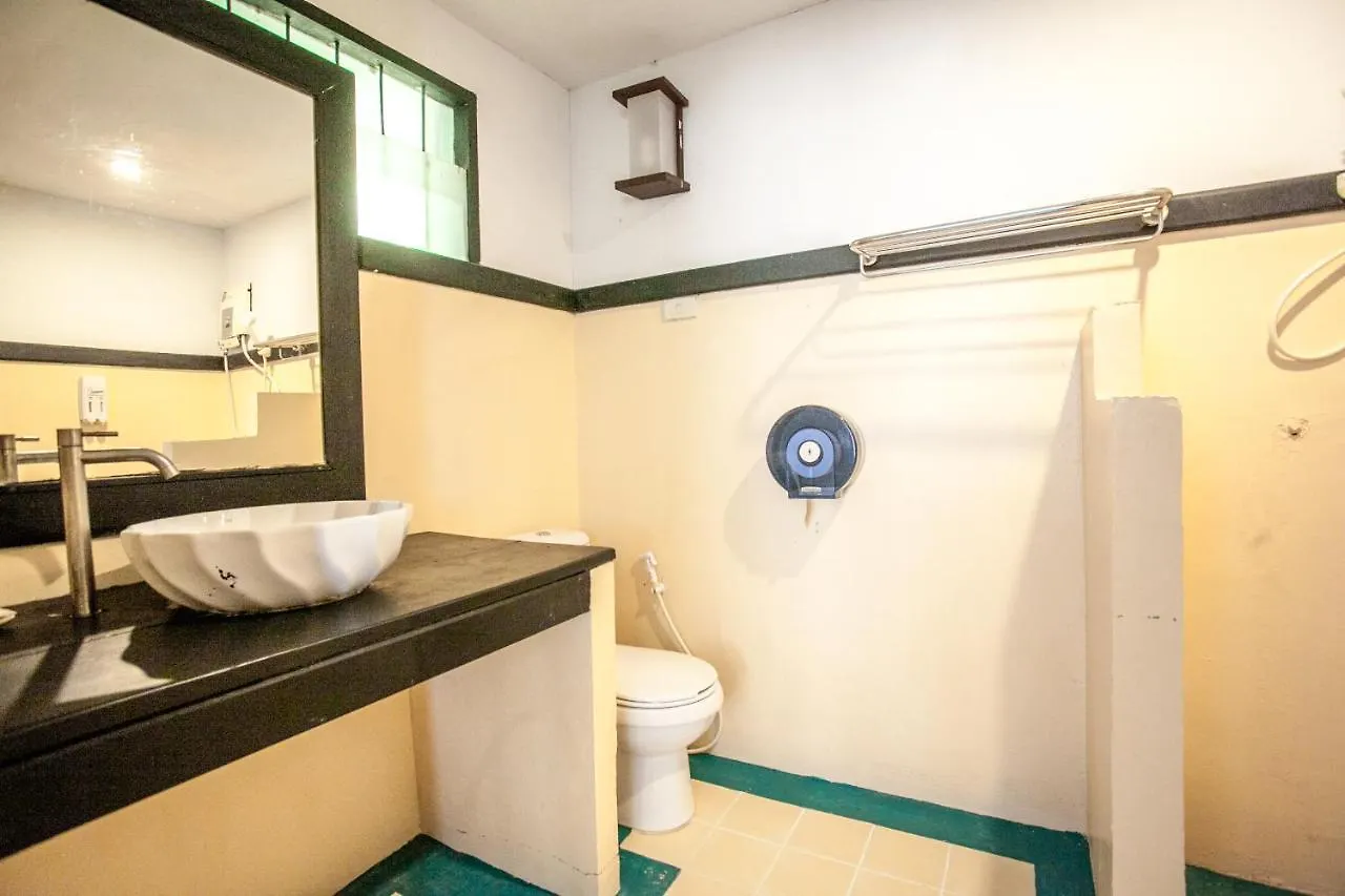 Phitharom Pp Resort Phi Phi Don Thailand