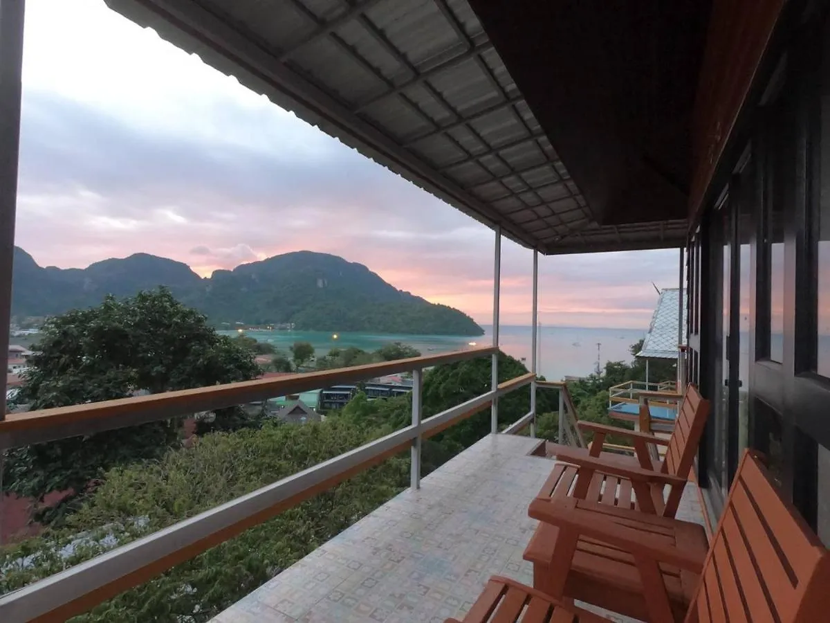 Phitharom Pp Resort Phi Phi Adaları 3*,