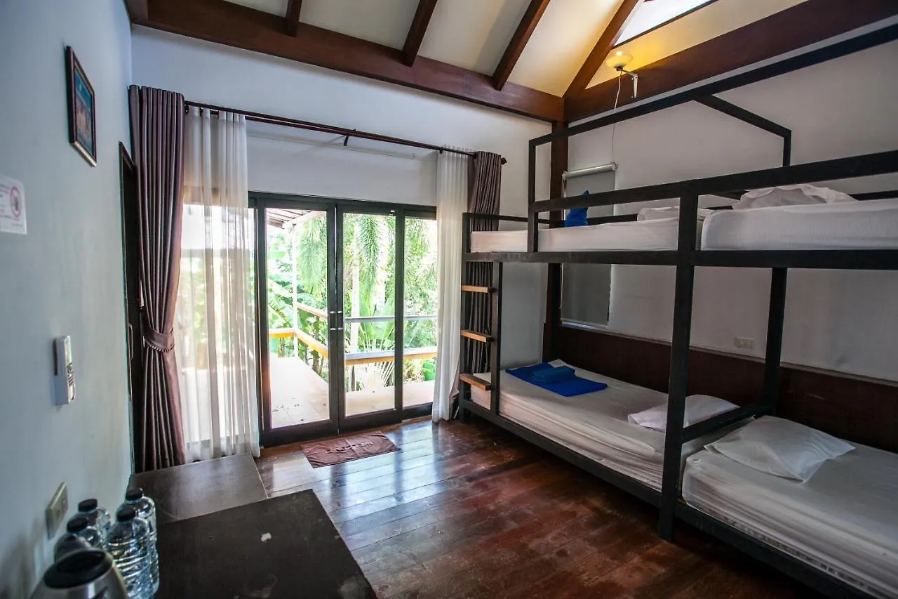 ***  Phitharom Pp Resort Phi Phi Adaları Tayland